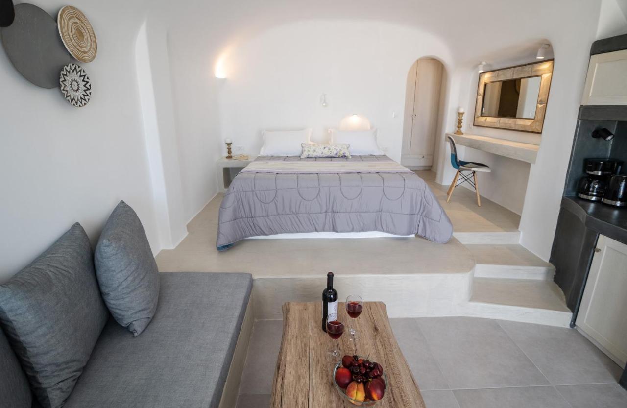 Andreas Hospitality Apartment Fira  Exterior photo